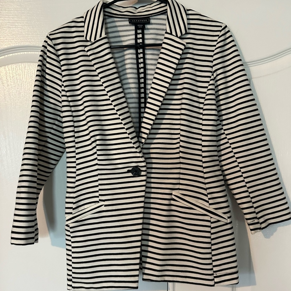 Women’s Striped blazer
